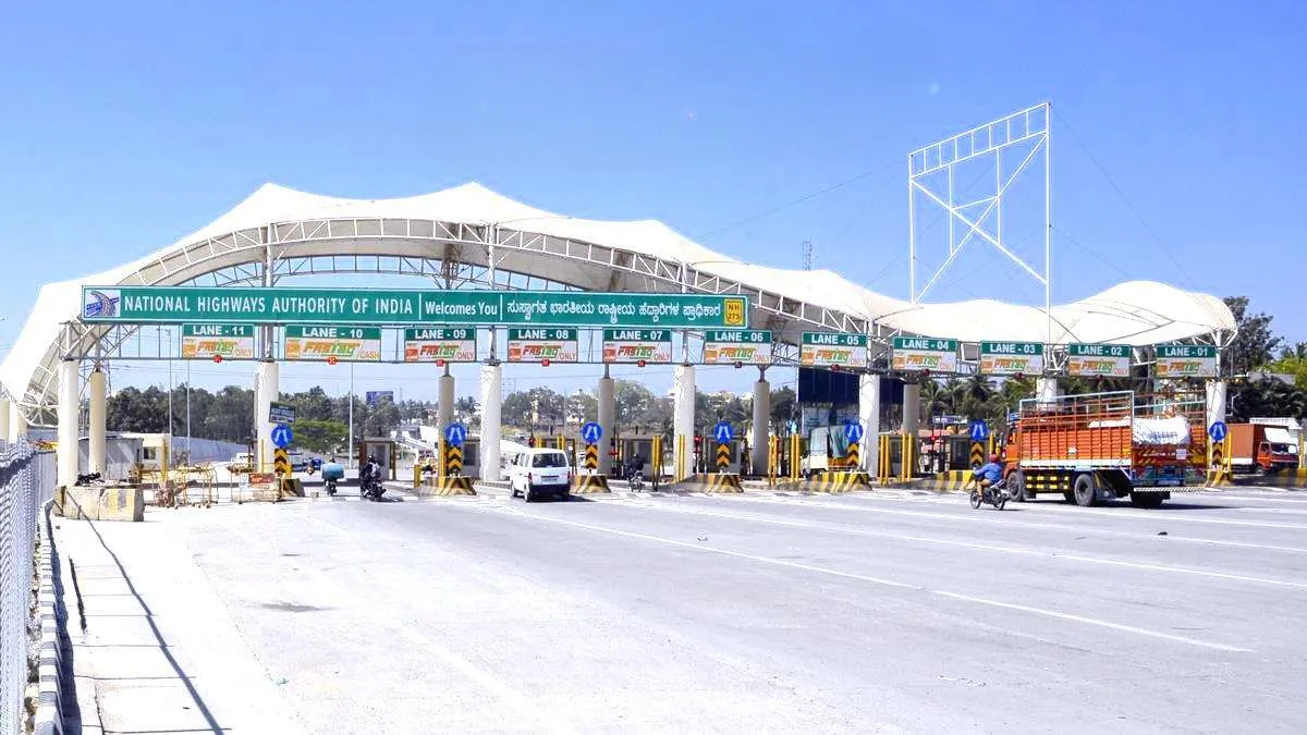 Toll Plaza Pass Rules