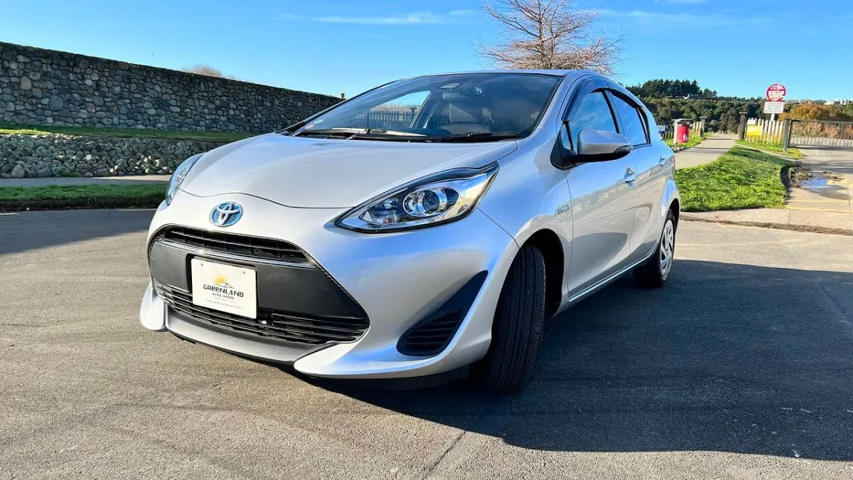 Toyota Aqua Hybrid Spied