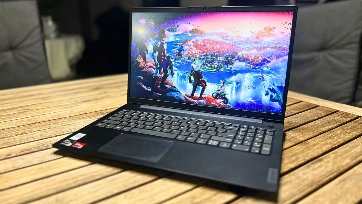 Lenovo V15